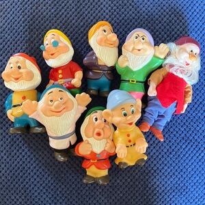 BIKIN DISNEY Snow White And The Seven Dwarfs Doll Set 1980’s Vintage All 7